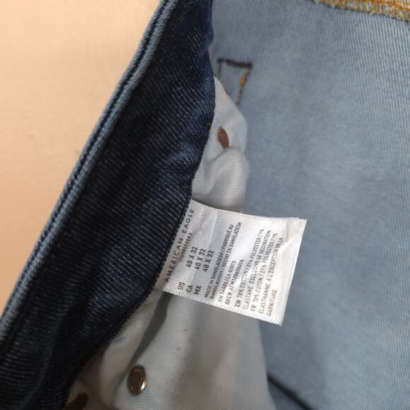 American Eagle Airflex+ Medium Wash Original Straight Jeans Size 40x32 - Picture 10 of 10